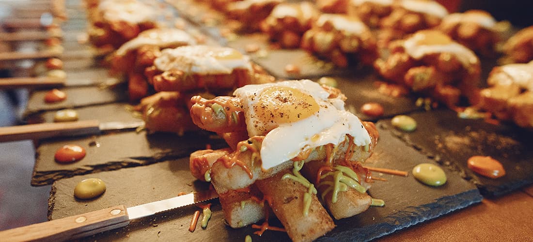 Diferencias entre catering saludable y catering tradicional en eventos